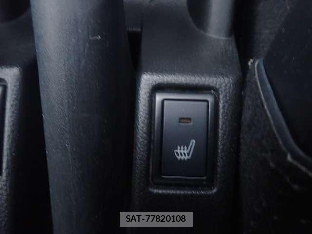 Suzuki SWIFT 2019-06 8102155-15