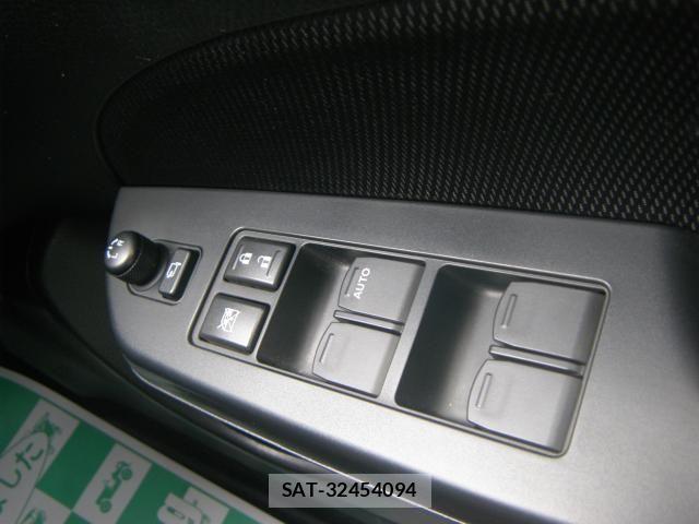 Suzuki SWIFT 2016-10 8102158-17