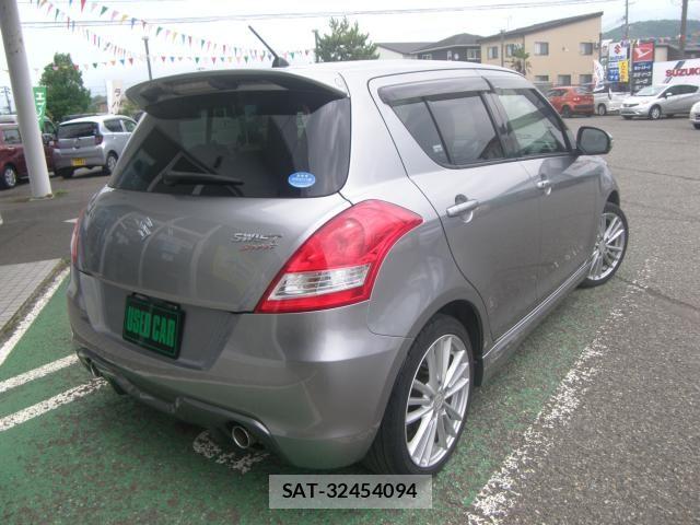 Suzuki SWIFT 2016-10 8102158-5