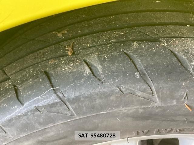 Suzuki SWIFT 2005-12 8102164-6