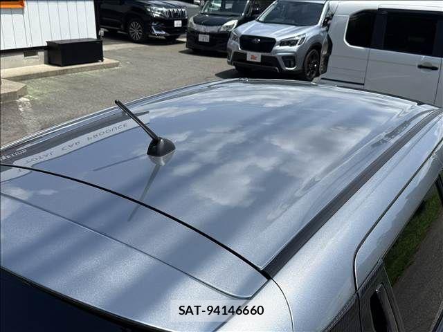 Suzuki SWIFT 2025-01 8102148-18