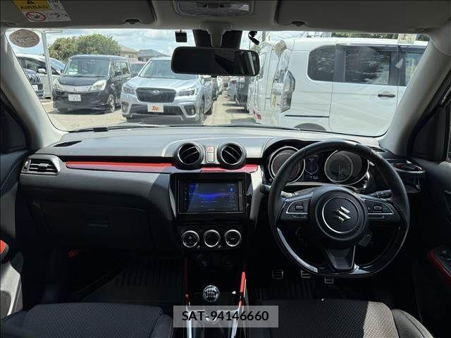 Suzuki SWIFT 2025-01 8102148-1