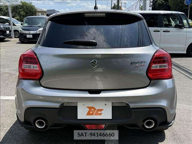 Suzuki SWIFT 2025-01 8102148-22