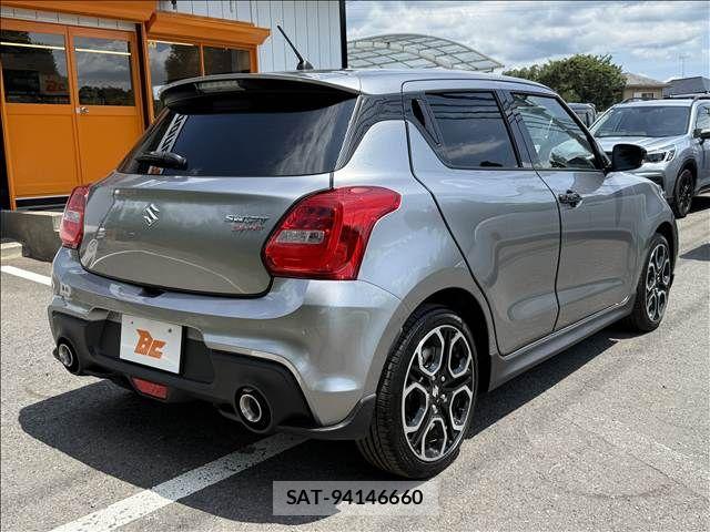 Suzuki SWIFT 2025-01 8102148-23