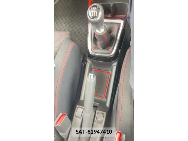 Suzuki SWIFT 2022-06 8102146-11