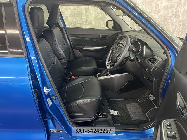 Suzuki SWIFT 2018-03 8102153-3