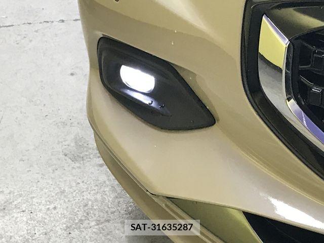 Suzuki SWIFT 2023-12 8102152-20