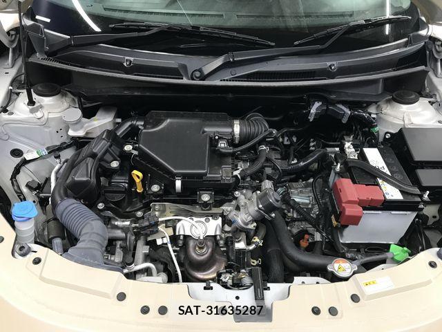 Suzuki SWIFT 2023-12 8102152-29