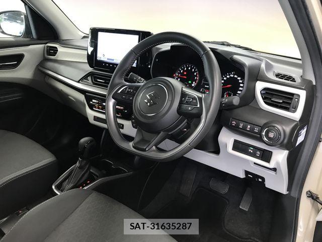 Suzuki SWIFT 2023-12 8102152-7