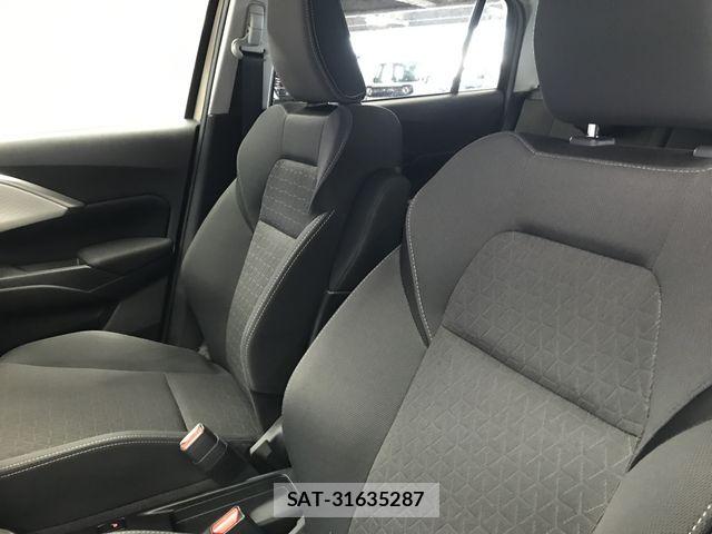 Suzuki SWIFT 2023-12 8102152-8
