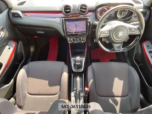 Suzuki SWIFT 2022-10 8102149-1