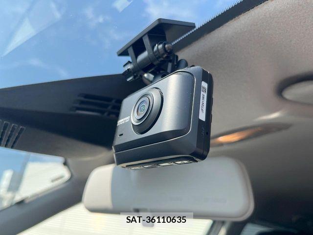 Suzuki SWIFT 2022-10 8102149-7