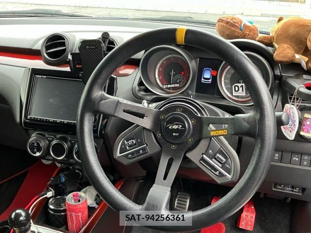 Suzuki SWIFT 2022-03 8102151-16