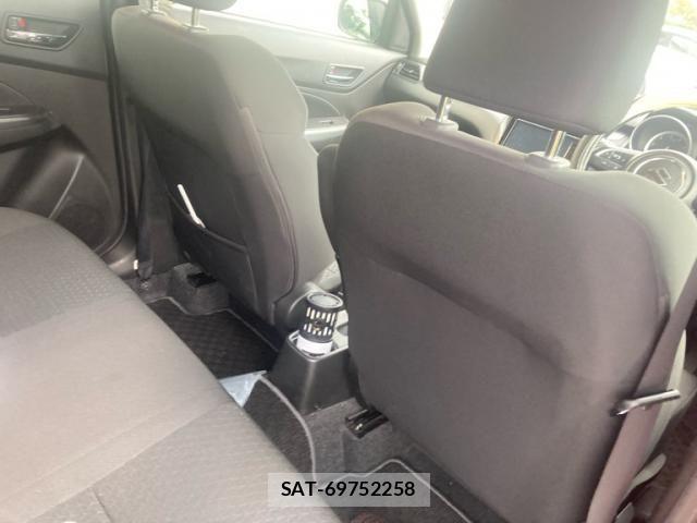 Suzuki SWIFT 2021-11 8102156-9