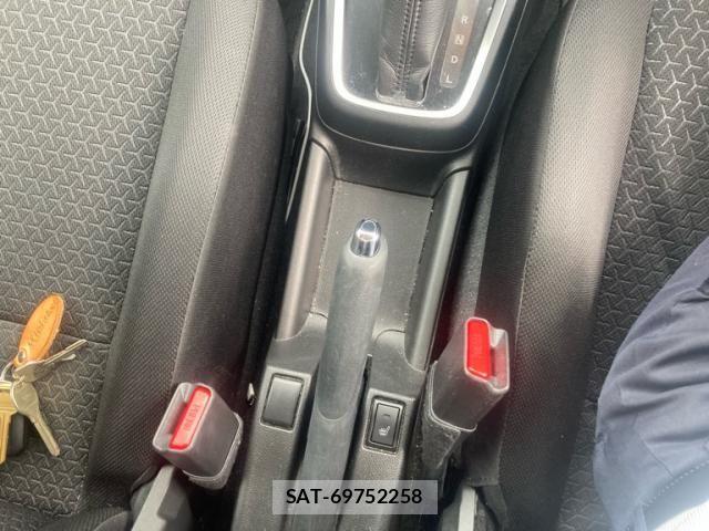 Suzuki SWIFT 2021-11 8102156-18