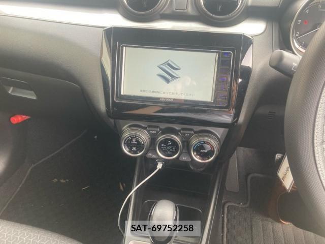 Suzuki SWIFT 2021-11 8102156-19