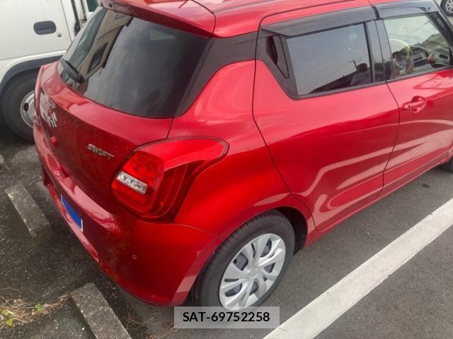 Suzuki SWIFT 2021-11 8102156-2