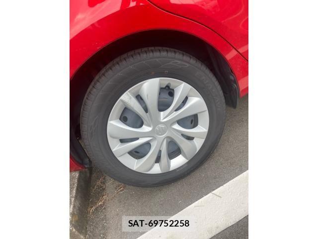 Suzuki SWIFT 2021-11 8102156-6