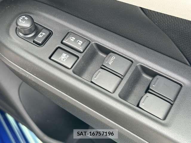 Suzuki SWIFT 2024-01 8132562-15