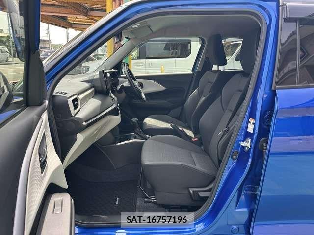 Suzuki SWIFT 2024-01 8132562-4