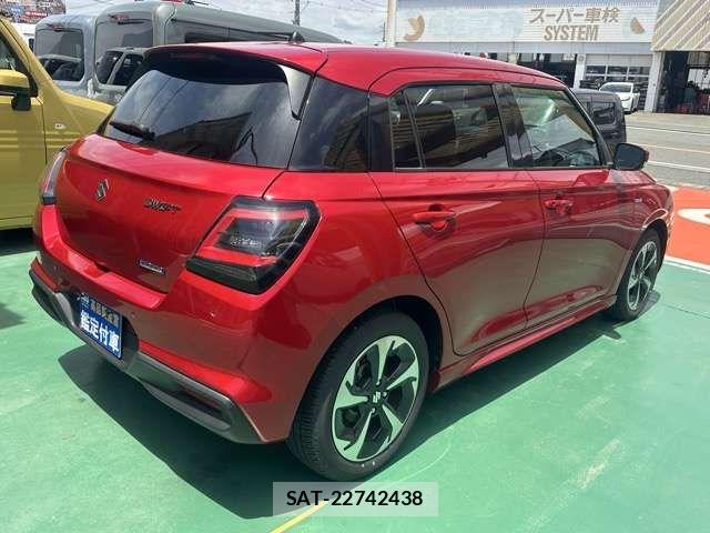 Suzuki SWIFT 2024-07 8132560-10