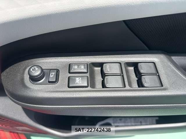 Suzuki SWIFT 2024-07 8132560-13