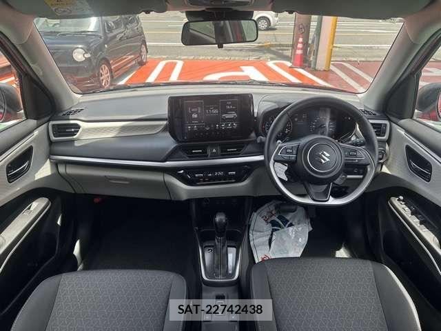 Suzuki SWIFT 2024-07 8132560-6