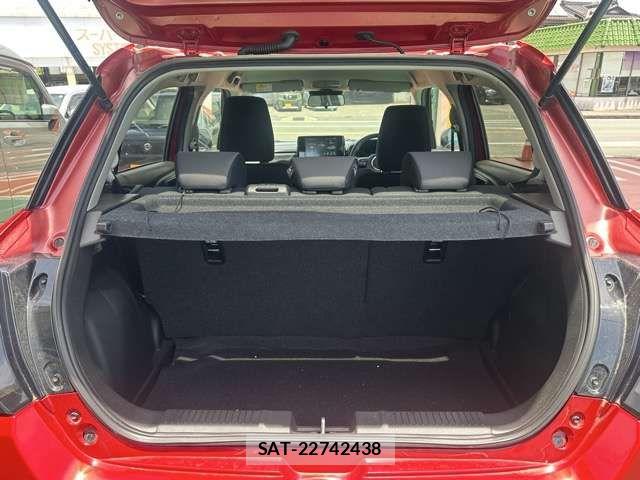 Suzuki SWIFT 2024-07 8132560-8