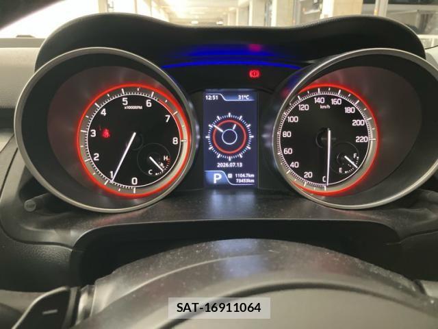 Suzuki SWIFT 2017-01 8132569-21