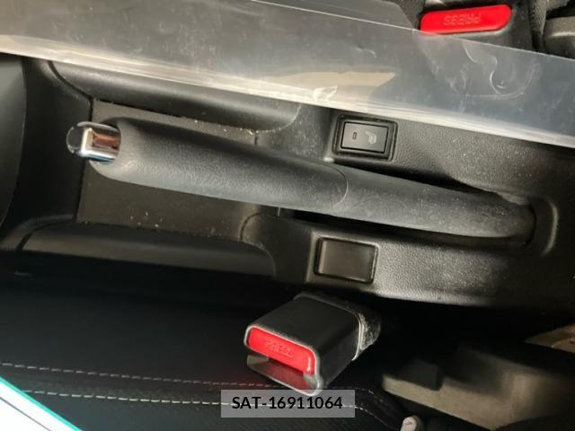 Suzuki SWIFT 2017-01 8132569-24