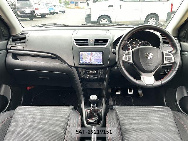 Suzuki SWIFT 2015-07 8132563-1