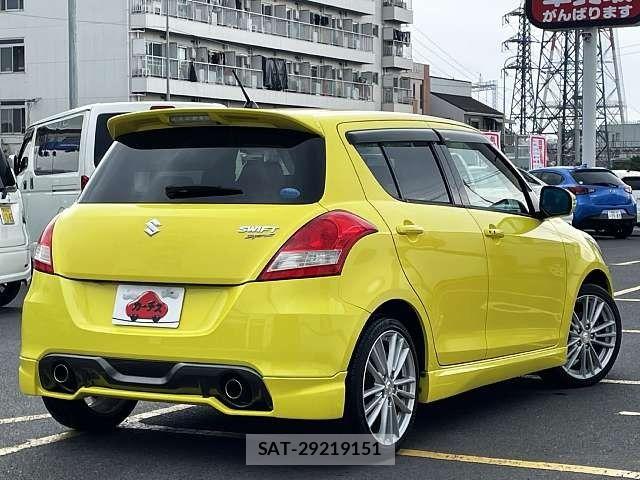 Suzuki SWIFT 2015-07 8132563-2