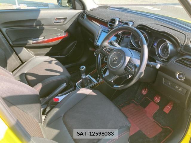 Suzuki SWIFT 2017-09 8132567-13
