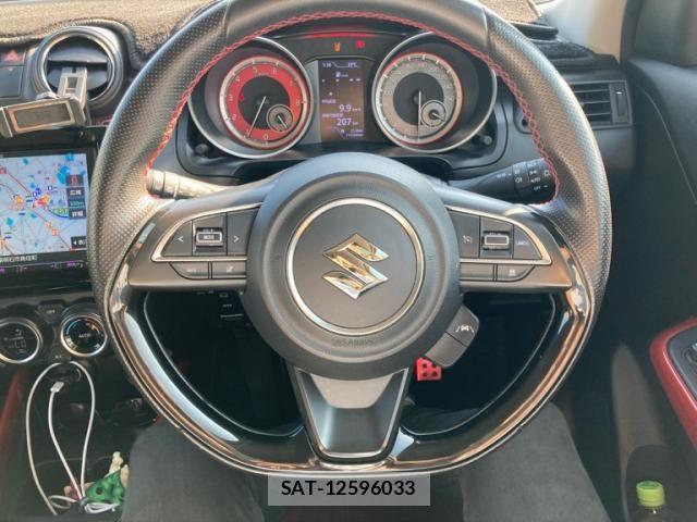 Suzuki SWIFT 2017-09 8132567-19
