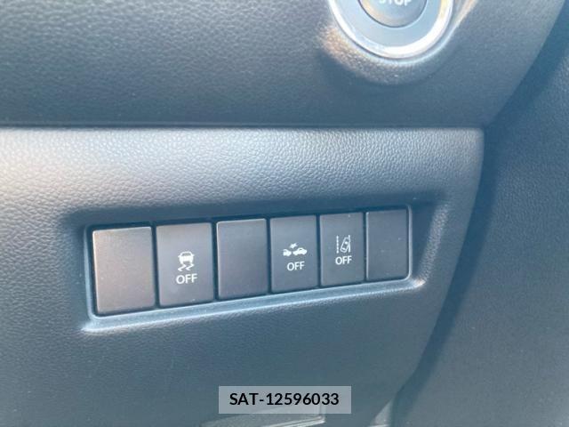 Suzuki SWIFT 2017-09 8132567-20