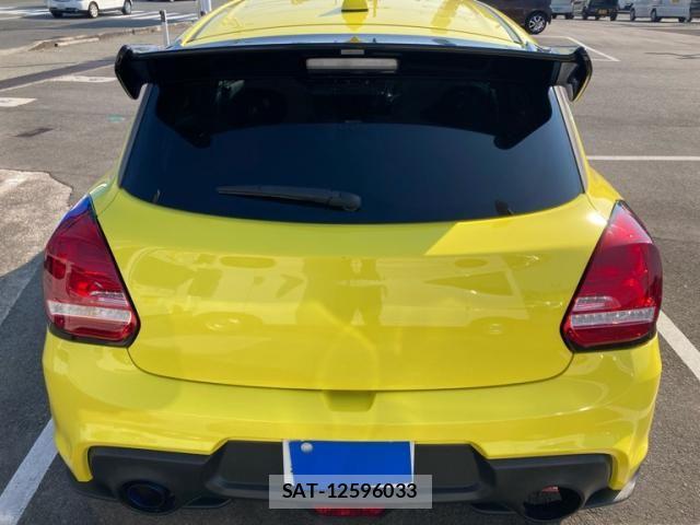 Suzuki SWIFT 2017-09 8132567-5