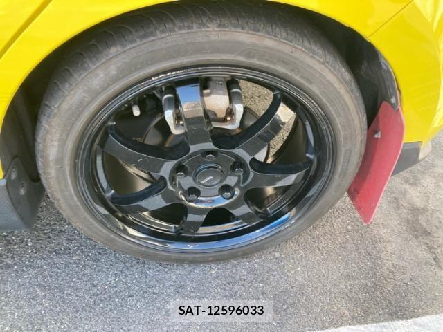 Suzuki SWIFT 2017-09 8132567-8