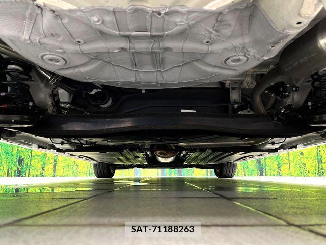 Suzuki SWIFT 2024-04 8132561-18