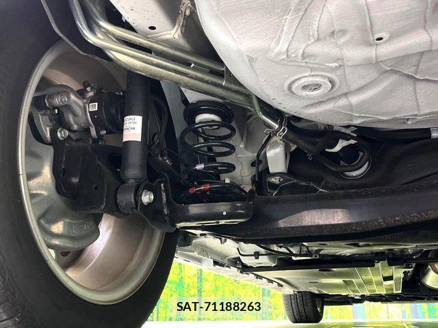 Suzuki SWIFT 2024-04 8132561-19
