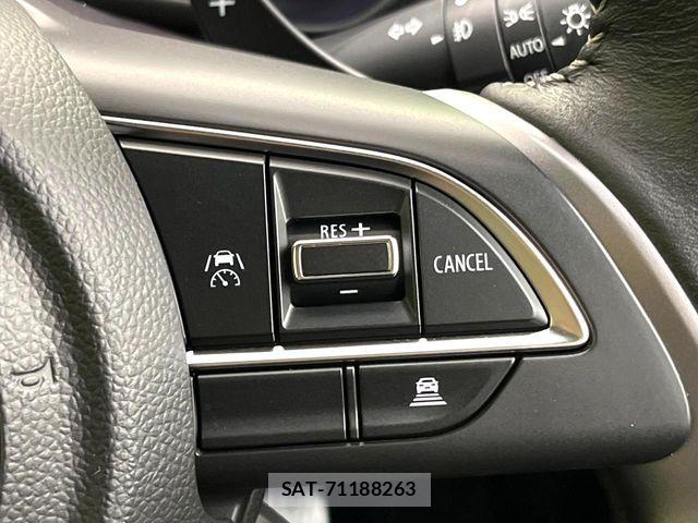 Suzuki SWIFT 2024-04 8132561-4