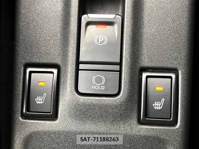 Suzuki SWIFT 2024-04 8132561-5