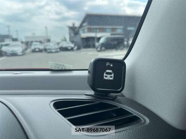 Suzuki SWIFT 2018-03 8132568-9