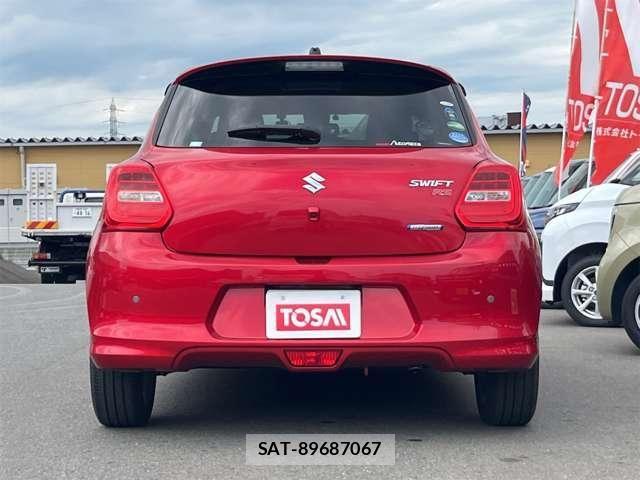 Suzuki SWIFT 2018-03 8132568-18