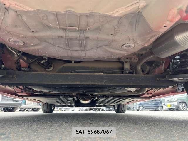 Suzuki SWIFT 2018-03 8132568-22