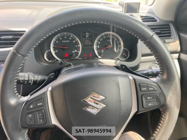 Suzuki SWIFT 2013-08 8146793-10