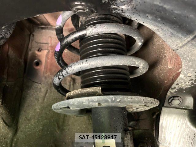 Suzuki SWIFT 2023-01 8146788-19