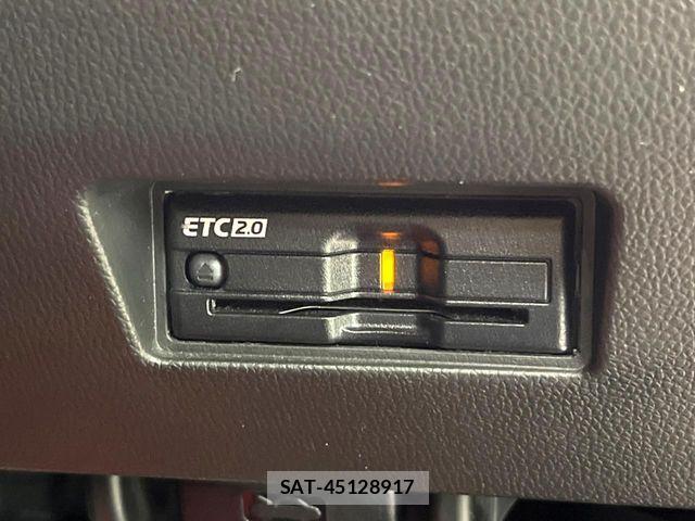 Suzuki SWIFT 2023-01 8146788-6
