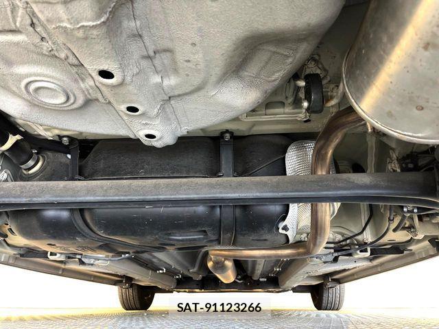 Suzuki SWIFT 2014-03 8146795-18