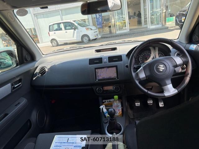 Suzuki SWIFT 2010-03 8159326-15
