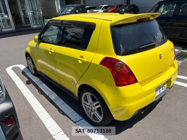 Suzuki SWIFT 2010-03 8159326-1